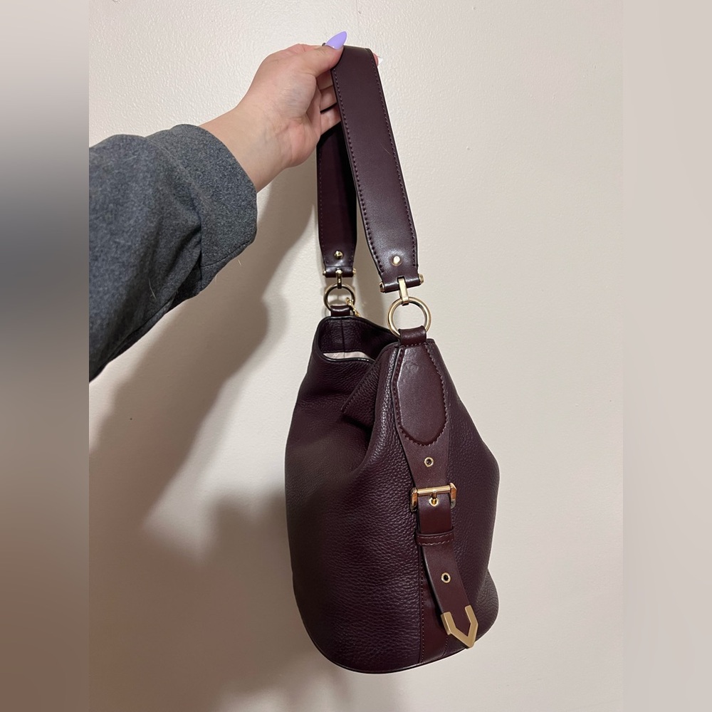 Michael Kors Brooke Bucket Bag - Picture 2 of 10